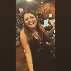 Meet your Posher, Anna